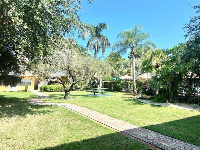 5186 NE 6th Ave 719, Oakland Park, FL 33334