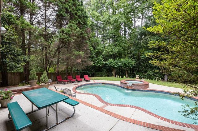 3059 Farmington Drive SE, Atlanta, GA 30339