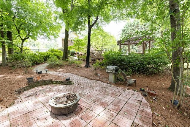 3059 Farmington Drive SE, Atlanta, GA 30339