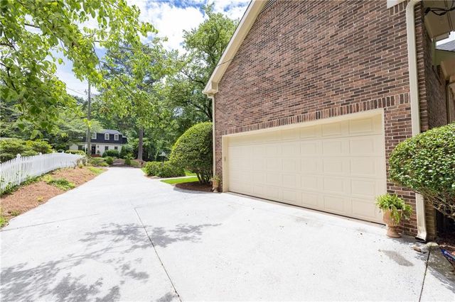 3059 Farmington Drive SE, Atlanta, GA 30339