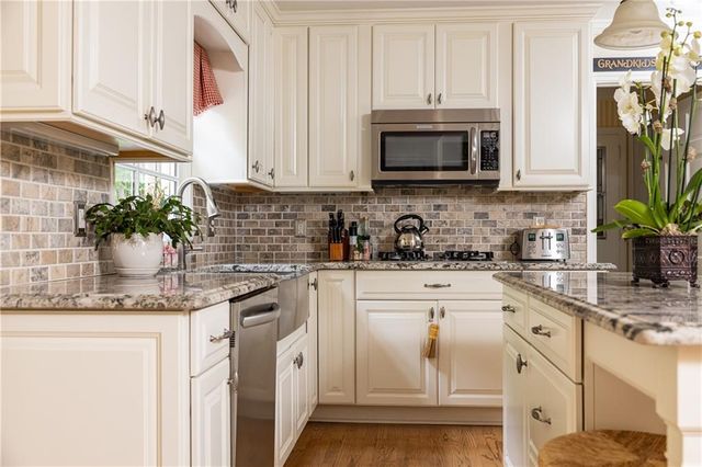 3059 Farmington Drive SE, Atlanta, GA 30339