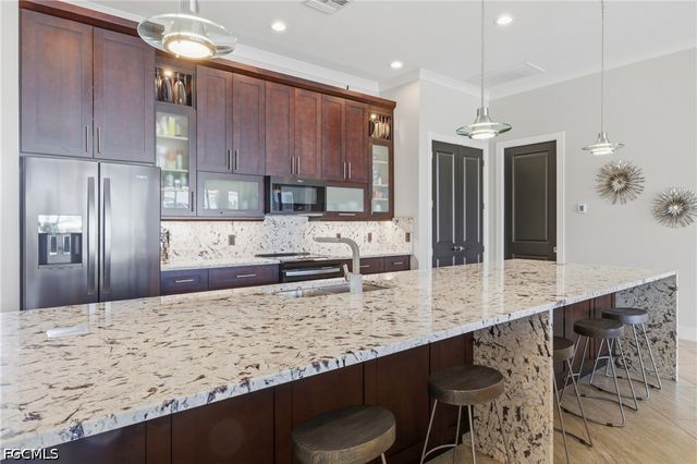 2003 SW 29th TER, Cape Coral, FL 33914