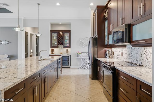 2003 SW 29th TER, Cape Coral, FL 33914