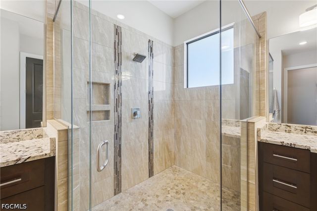 2003 SW 29th TER, Cape Coral, FL 33914