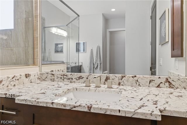 2003 SW 29th TER, Cape Coral, FL 33914