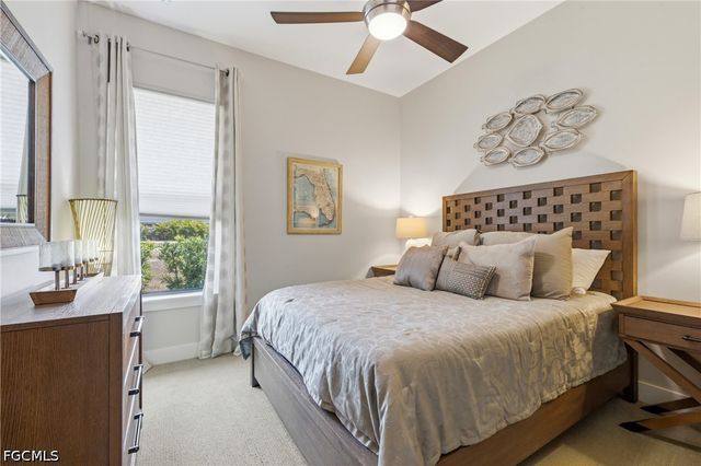 2003 SW 29th TER, Cape Coral, FL 33914