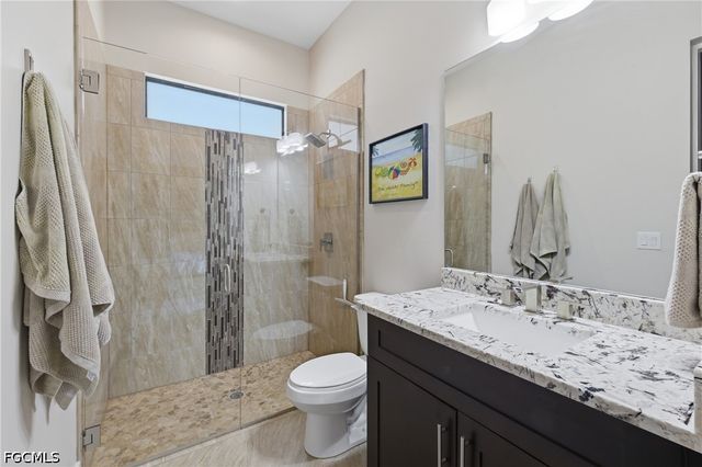 2003 SW 29th TER, Cape Coral, FL 33914