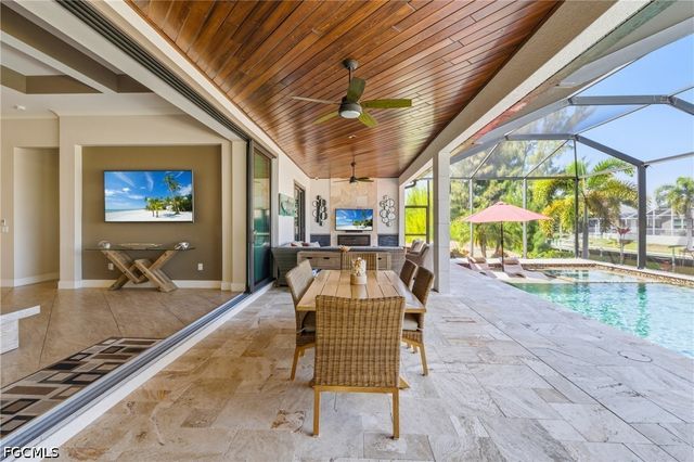 2003 SW 29th TER, Cape Coral, FL 33914