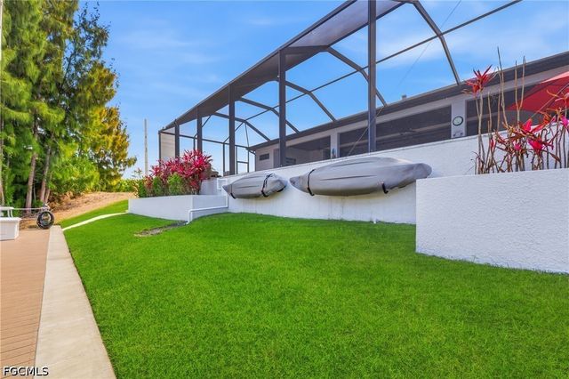 2003 SW 29th TER, Cape Coral, FL 33914