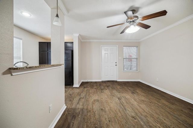 1222 Heights Boulevard 3, Houston, TX 77008