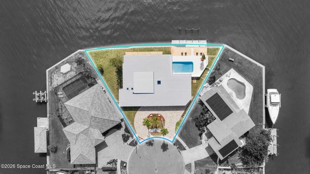 1775 E Riviera Drive, Merritt Island, FL 32952