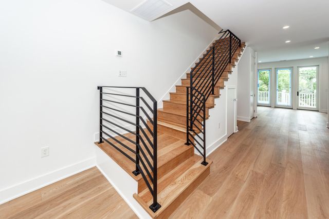 41 Amherst Street, Charleston, SC 29403