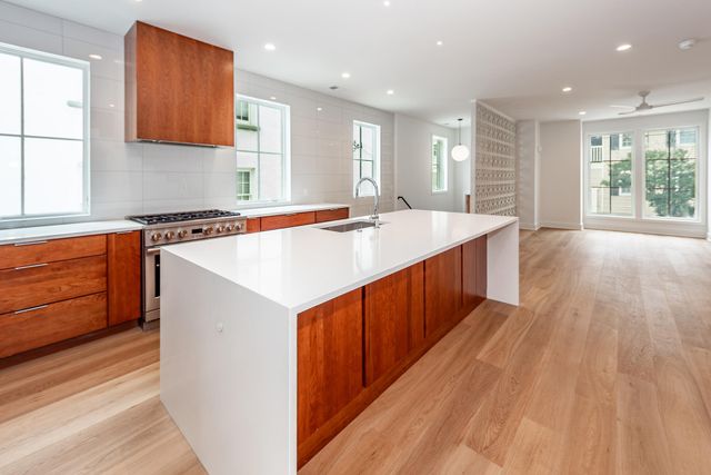 41 Amherst Street, Charleston, SC 29403