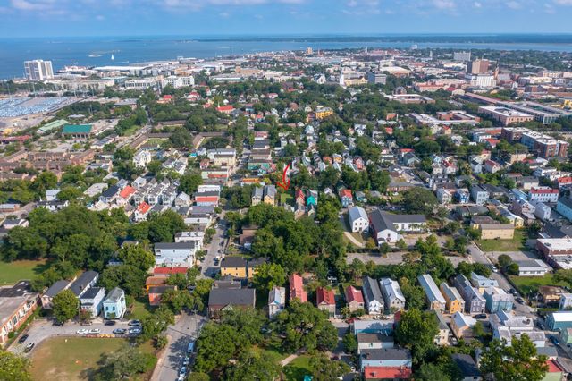 41 Amherst Street, Charleston, SC 29403