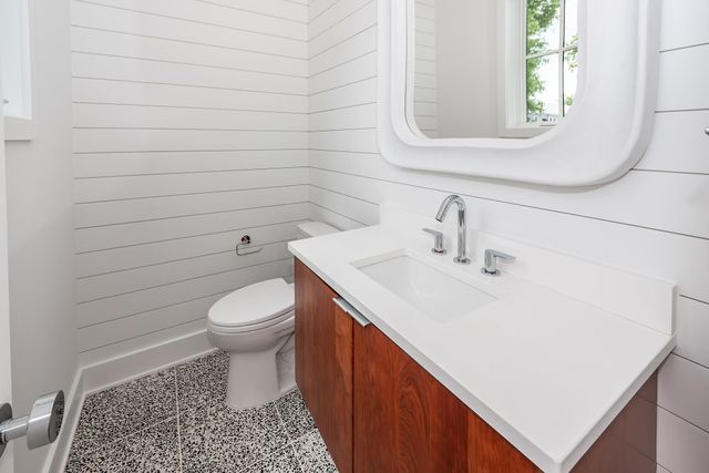 41 Amherst Street, Charleston, SC 29403
