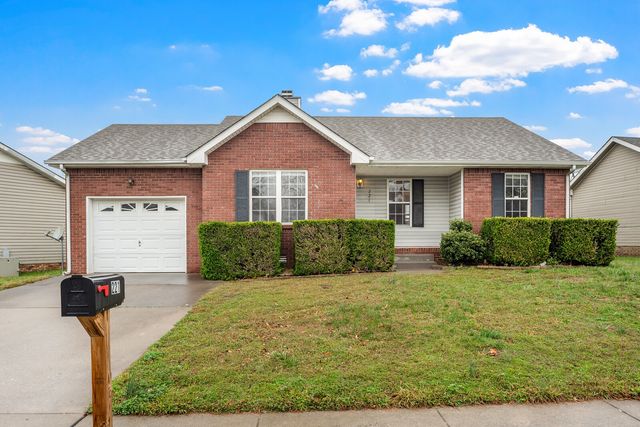 221 Grassmire Dr, Clarksville, TN 37042