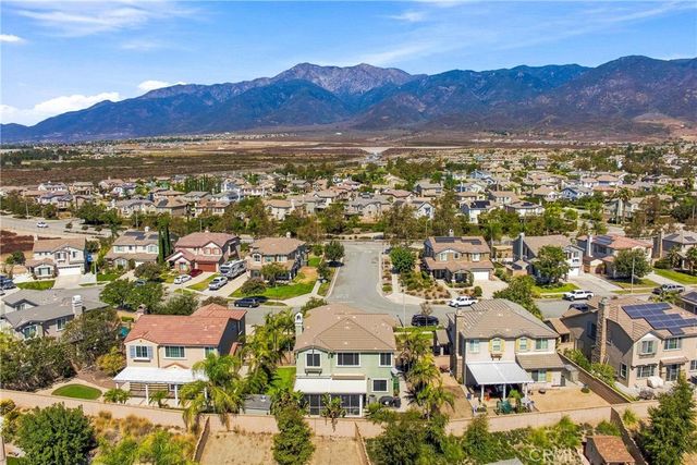 6111 Pine Cone Way, Rancho Cucamonga, CA 91739