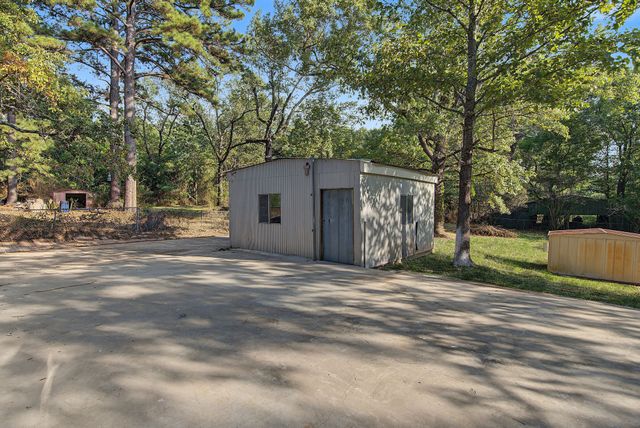 5687 Jefferson Paige Road, Shreveport, LA 71119