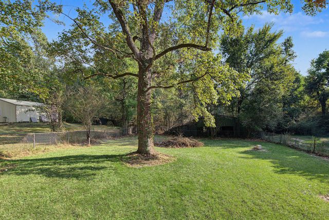 5687 Jefferson Paige Road, Shreveport, LA 71119