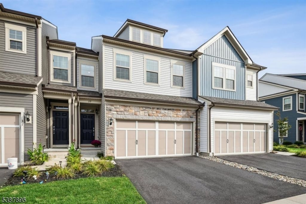 29 LILAC DRIVE, Warren Twp., NJ 07059