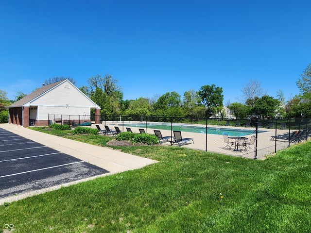 6136 Sandcherry Drive, Indianapolis, IN 46236