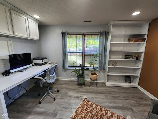 6136 Sandcherry Drive, Indianapolis, IN 46236