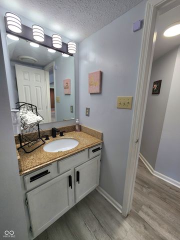 6136 Sandcherry Drive, Indianapolis, IN 46236