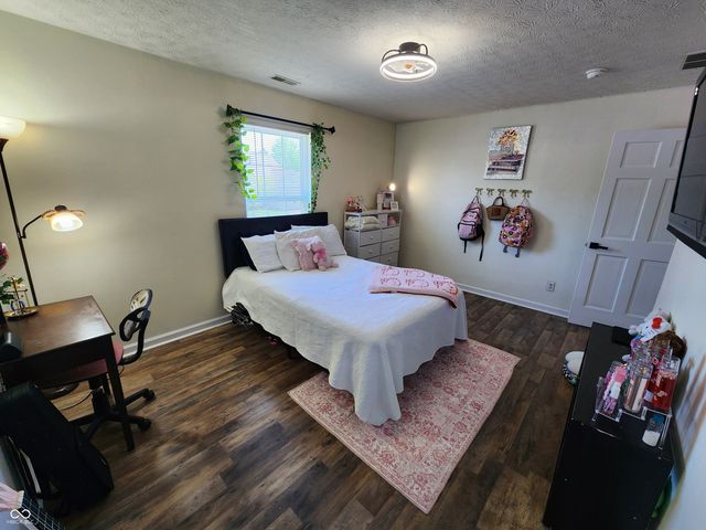 6136 Sandcherry Drive, Indianapolis, IN 46236