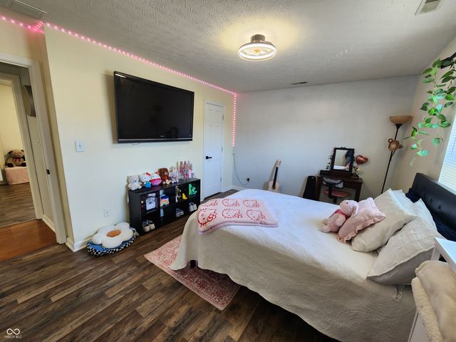 6136 Sandcherry Drive, Indianapolis, IN 46236