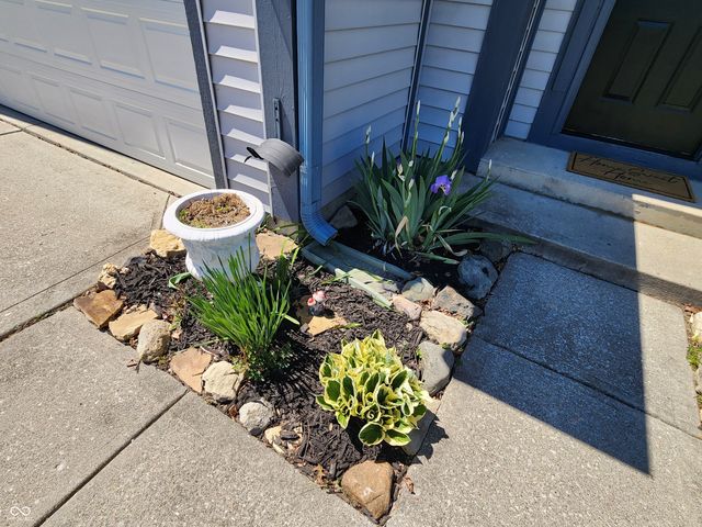 6136 Sandcherry Drive, Indianapolis, IN 46236