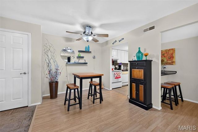 11 Fairways Circle E, St Charles, MO 63303
