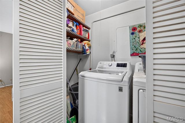 11 Fairways Circle E, St Charles, MO 63303
