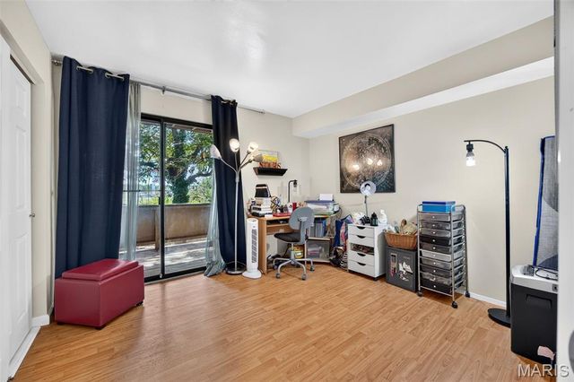 11 Fairways Circle E, St Charles, MO 63303