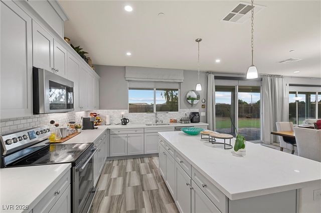 4420 North Bonita Vista Street, Las Vegas, NV 89129