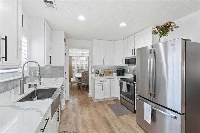 1230 Skipping Rock Lane, Grayson, GA 30017