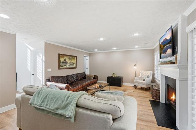 1230 Skipping Rock Lane, Grayson, GA 30017