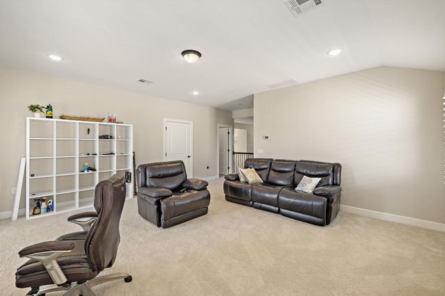 2000 Mazarro DR 25, Leander, TX 78641