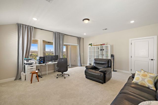 2000 Mazarro DR 25, Leander, TX 78641