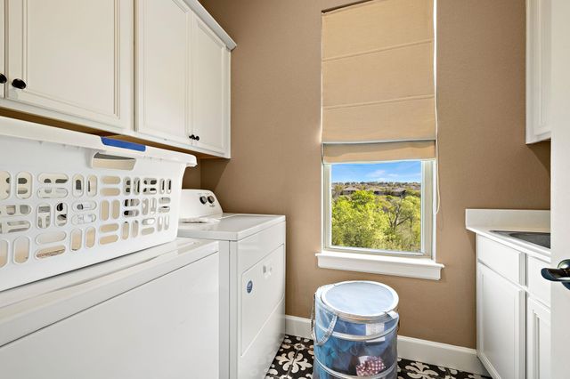 2000 Mazarro DR 25, Leander, TX 78641