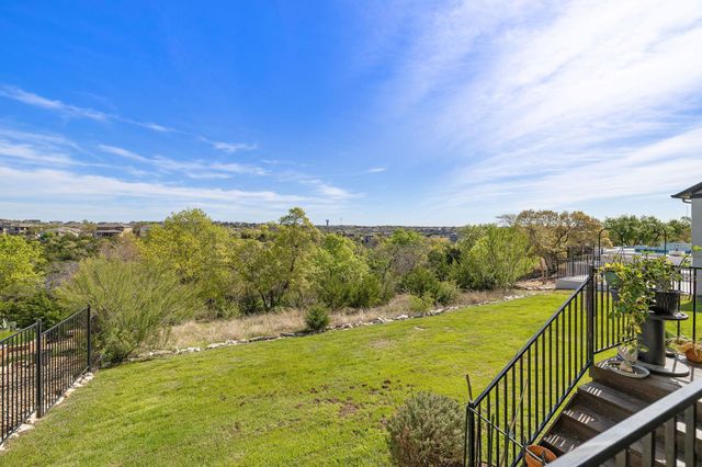 2000 Mazarro DR 25, Leander, TX 78641