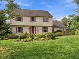 4454 Farm Drive, South Whitehall Twp, PA 18104