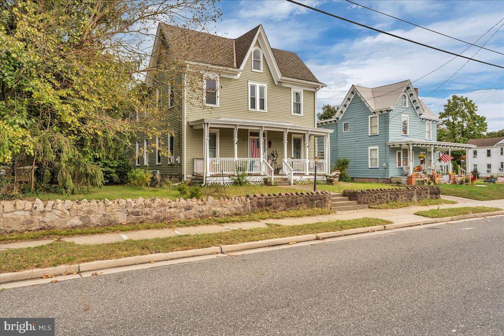 211-213 S MAIN ST, ELMER, NJ 08318 — photo 2