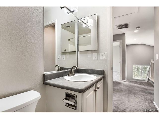 5394 S Sicily Way, Aurora, CO 80015