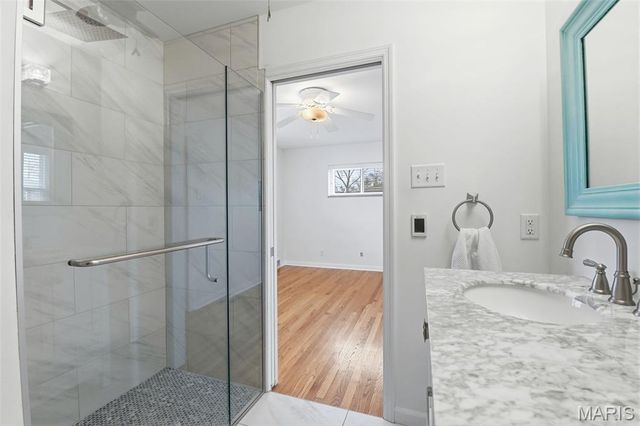 10664 Charrette Drive, St Louis, MO 63123