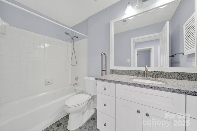 9521 Stoney Hill Lane, Charlotte, NC 28277