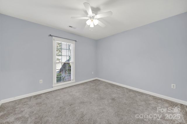 9521 Stoney Hill Lane, Charlotte, NC 28277