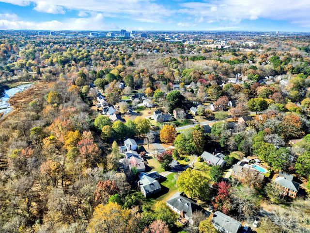 9521 Stoney Hill Lane, Charlotte, NC 28277