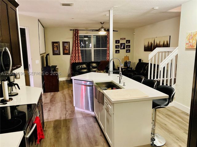 17024 SW 38th St, Miramar, FL 33027