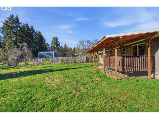 606 N HUBBARD Ave, Yacolt, WA 98675