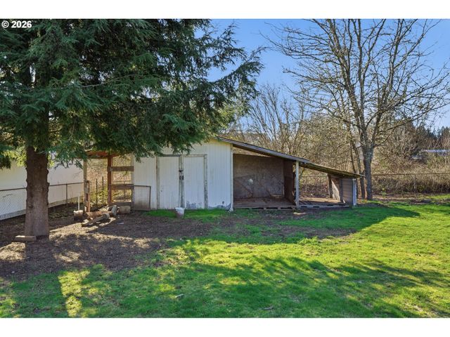 606 N HUBBARD Ave, Yacolt, WA 98675